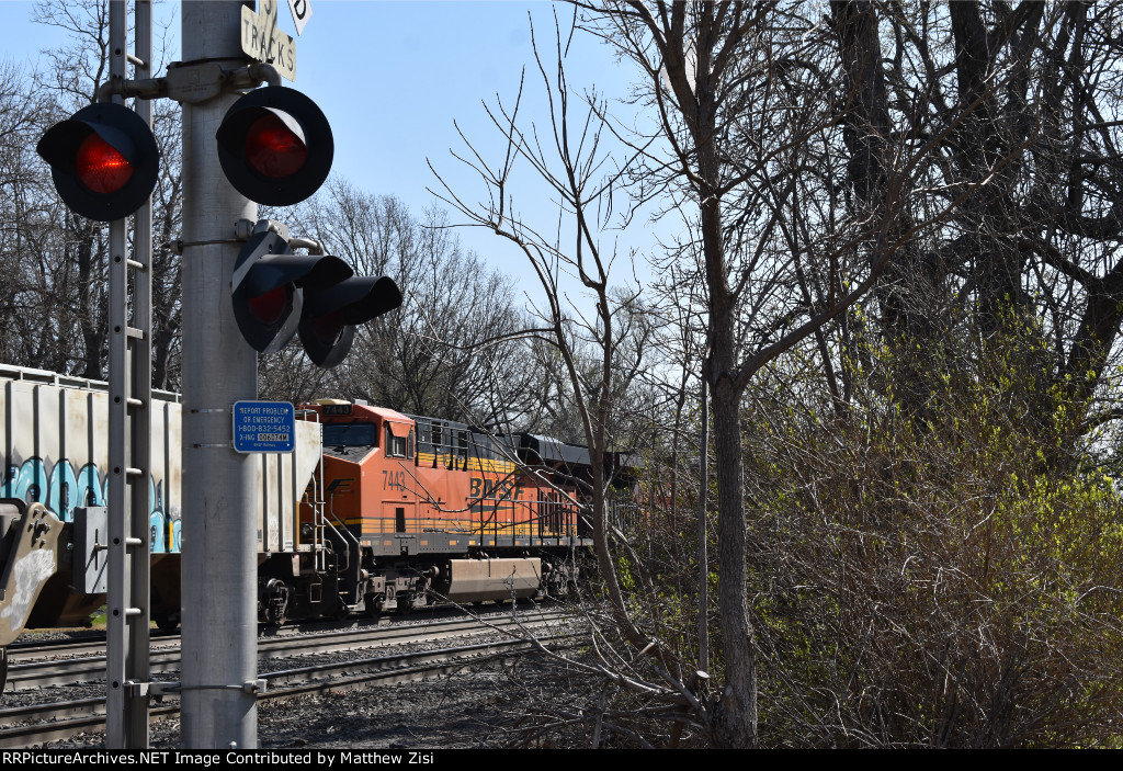 BNSF 7443